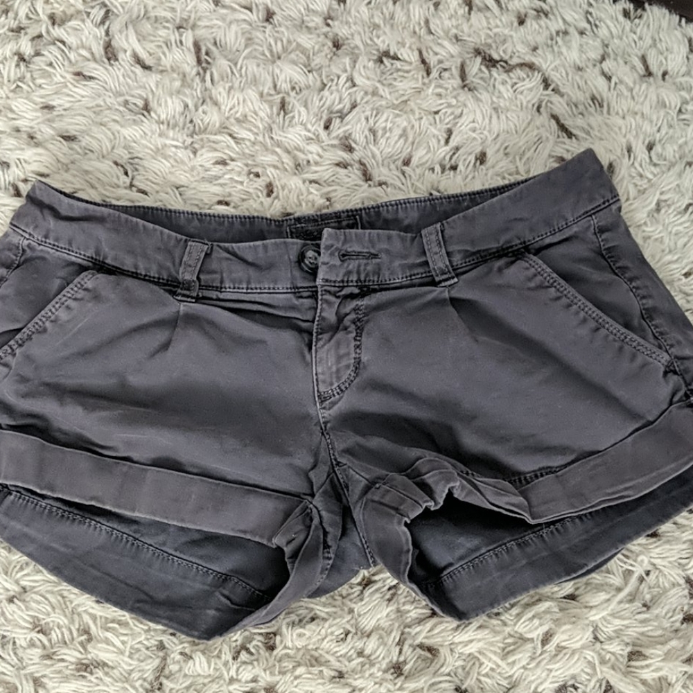 Grey shorts